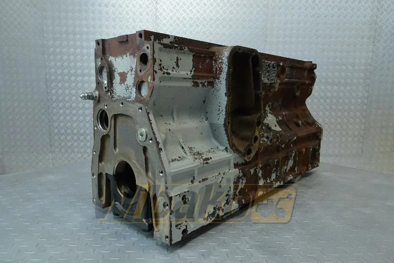 Liebherr 9887551 - Cylinder block for Construction machinery: picture 1 Liebherr 9887551 - Cylinder block for Construction machinery: picture 1