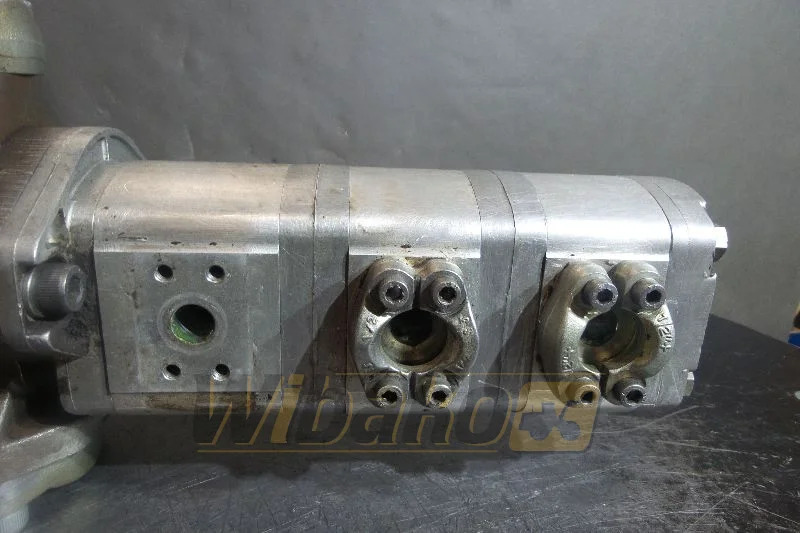 Poclain 30125697 P4743520A - Hydraulic pump for Construction machinery: picture 1 Poclain 30125697 P4743520A - Hydraulic pump for Construction machinery: picture 1