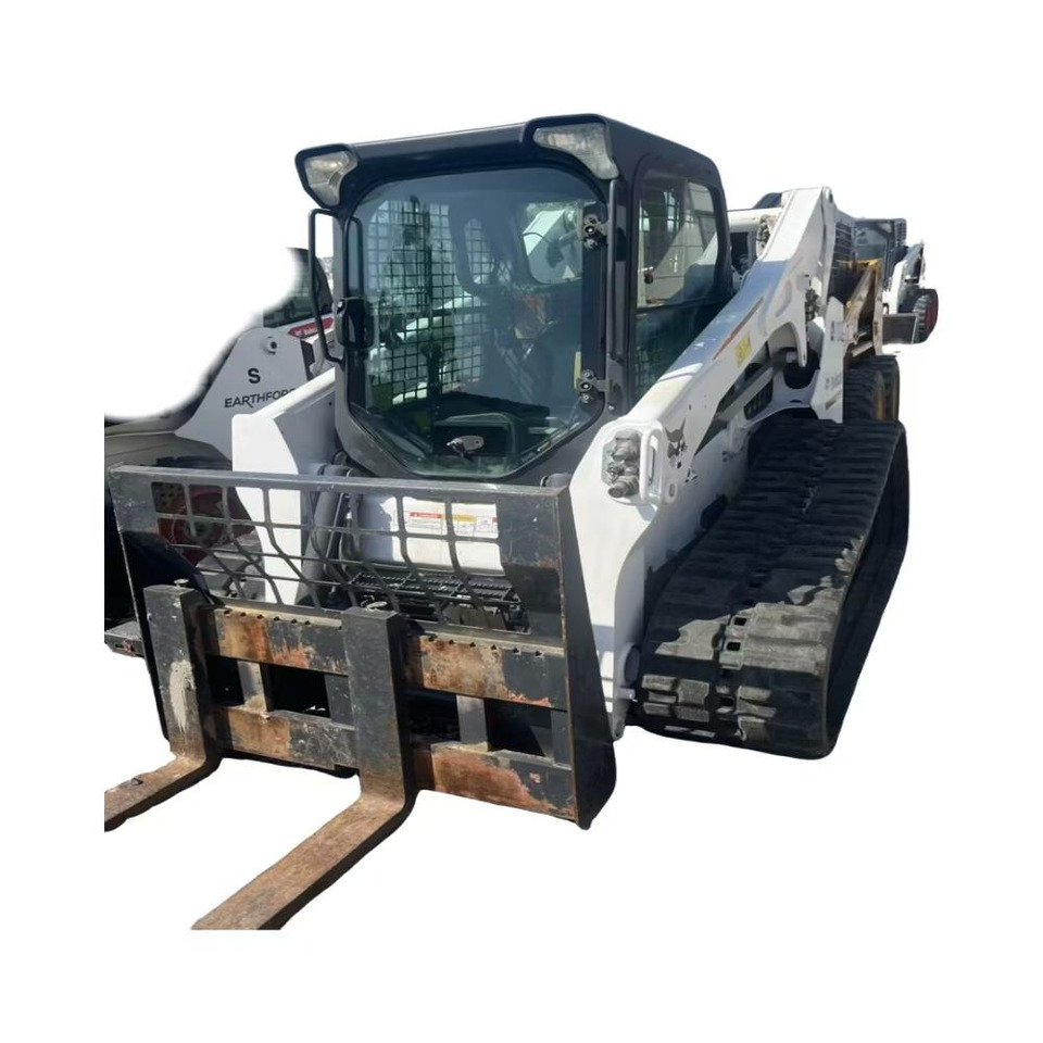 BOBCAT T770 - Scissor lift: picture 1 BOBCAT T770 - Scissor lift: picture 1