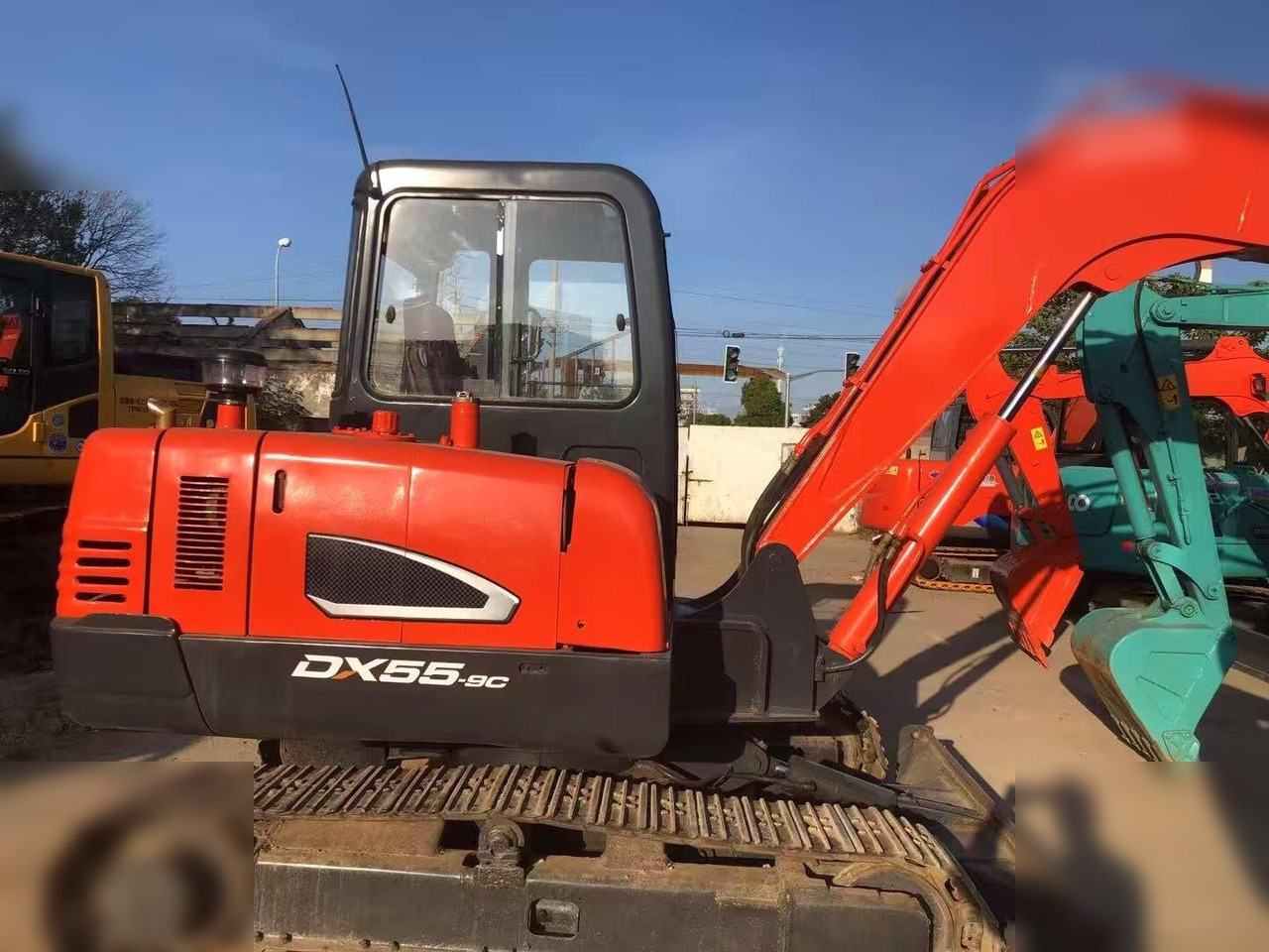 DOOSAN DH55-V - Mini excavator: picture 2 DOOSAN DH55-V - Mini excavator: picture 2