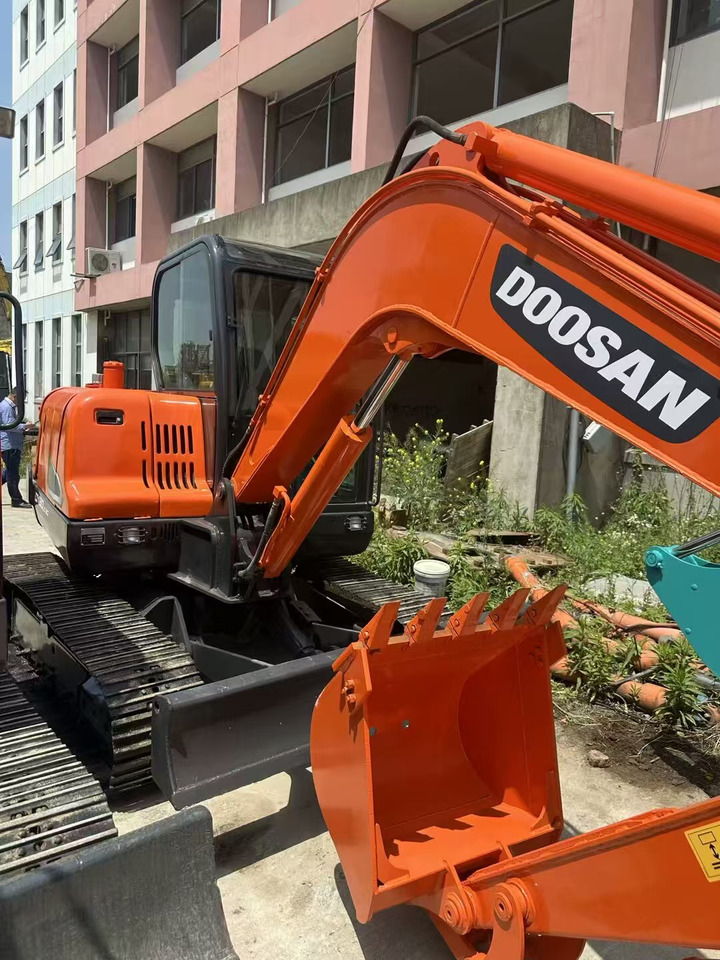 DOOSAN DX60 leasing DOOSAN DX60: picture 9
