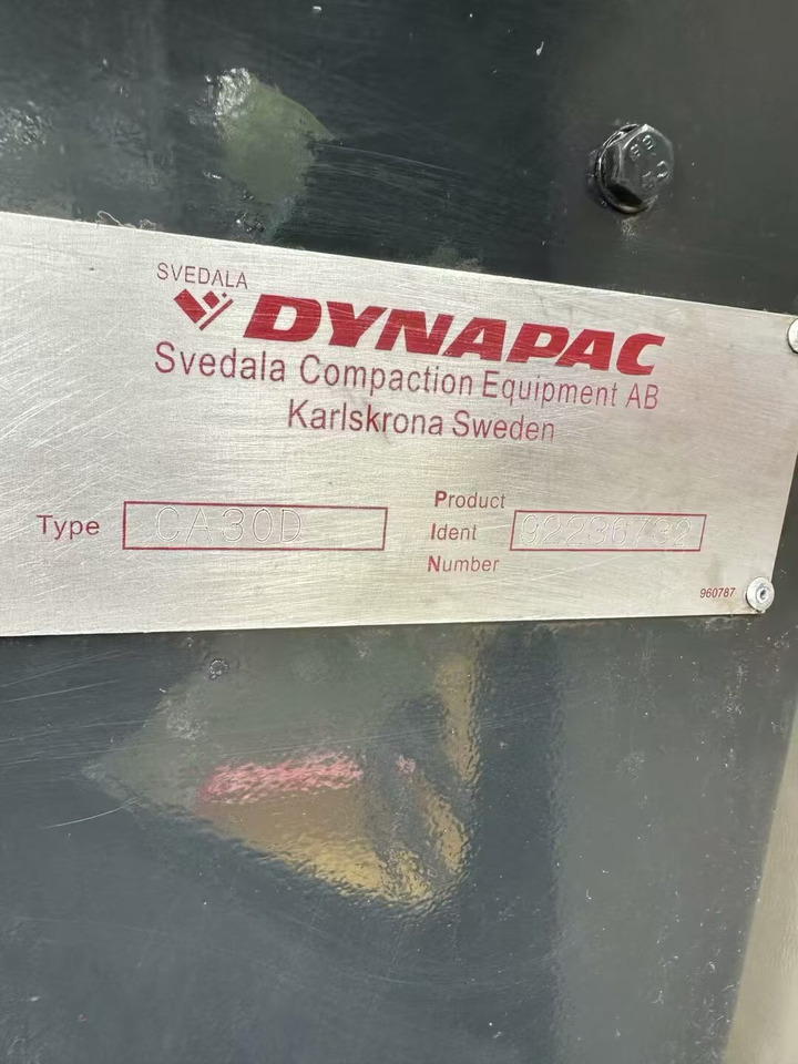 DYNAPAC CA30D - Compactor: picture 5 DYNAPAC CA30D - Compactor: picture 5