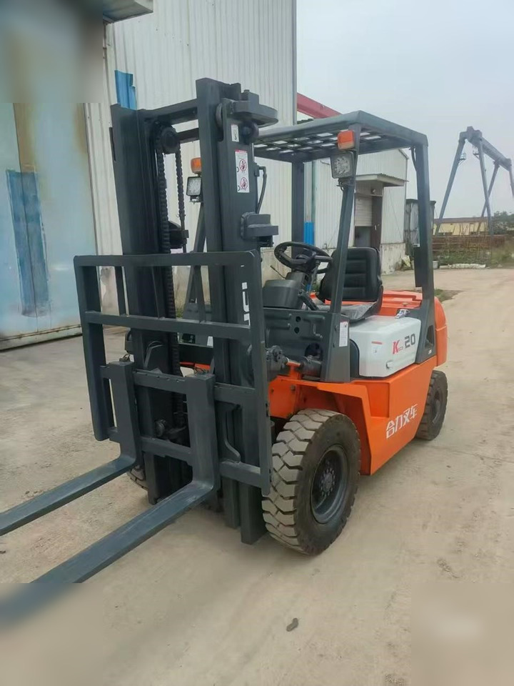 HELI CBD20 - Diesel forklift: picture 1 HELI CBD20 - Diesel forklift: picture 1