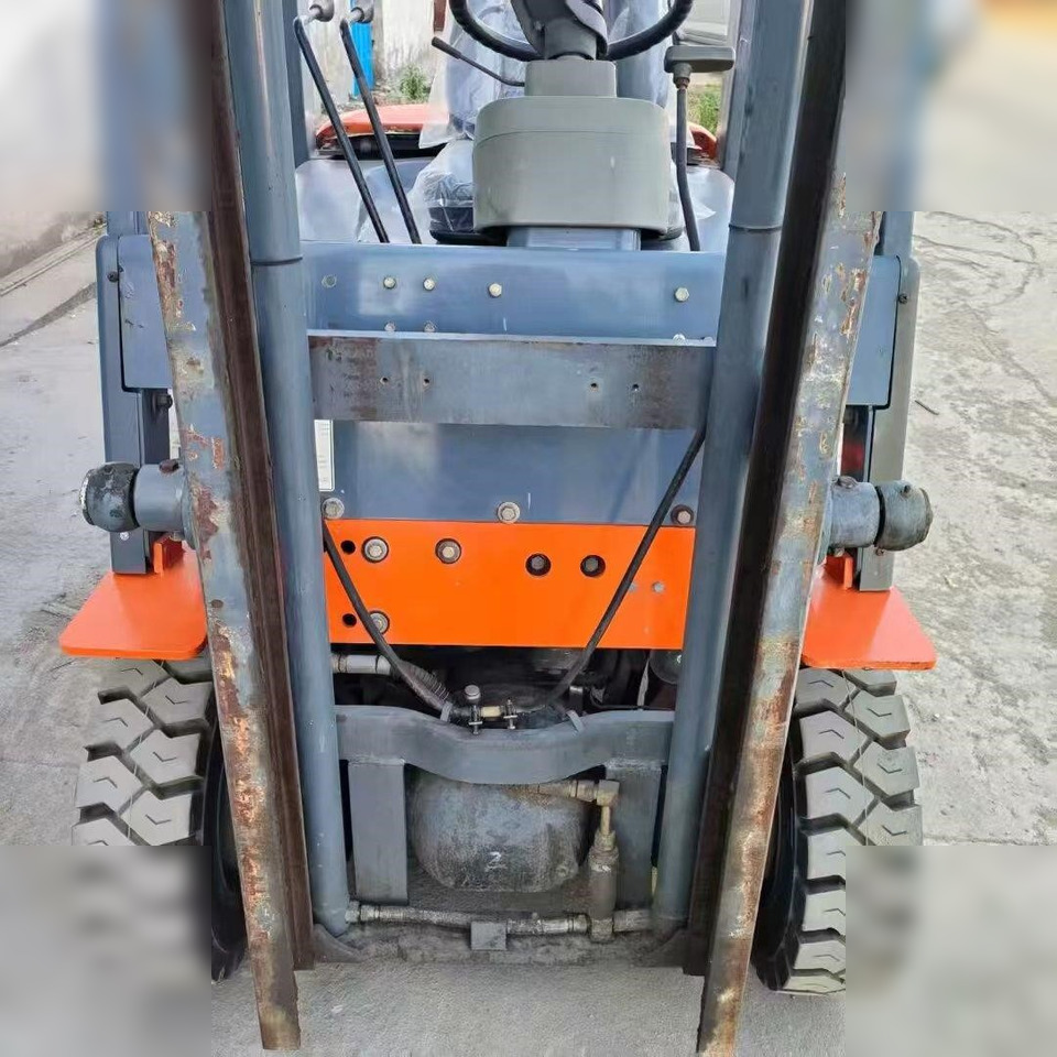 HELI FG18G - Diesel forklift: picture 2 HELI FG18G - Diesel forklift: picture 2