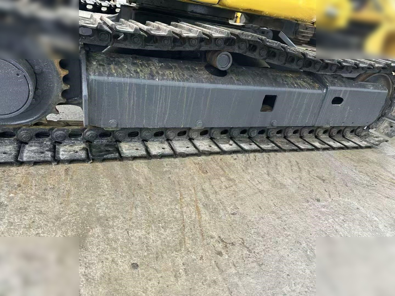 Mini excavator KOMATSU PC35MR: picture 12