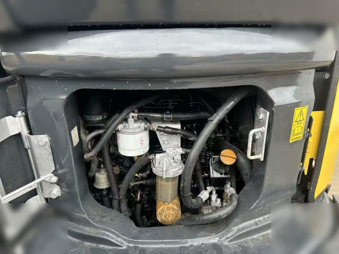 Mini excavator KOMATSU PC35MR: picture 8