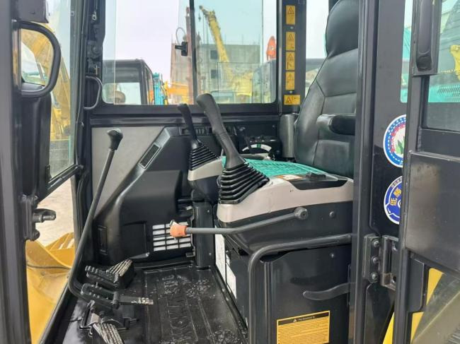 KOMATSU PC56 - Crawler excavator: picture 2 KOMATSU PC56 - Crawler excavator: picture 2