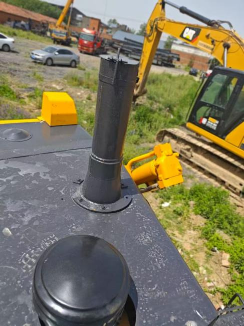 Bulldozer SHANTUI SD22: picture 10