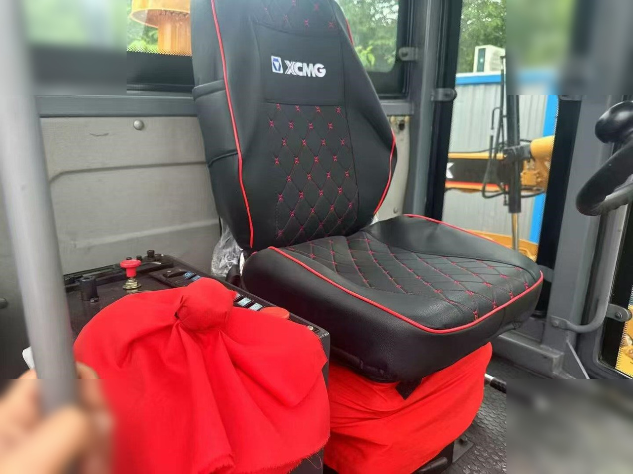 Grader XCMG GR2153: picture 13 Grader XCMG GR2153: picture 13