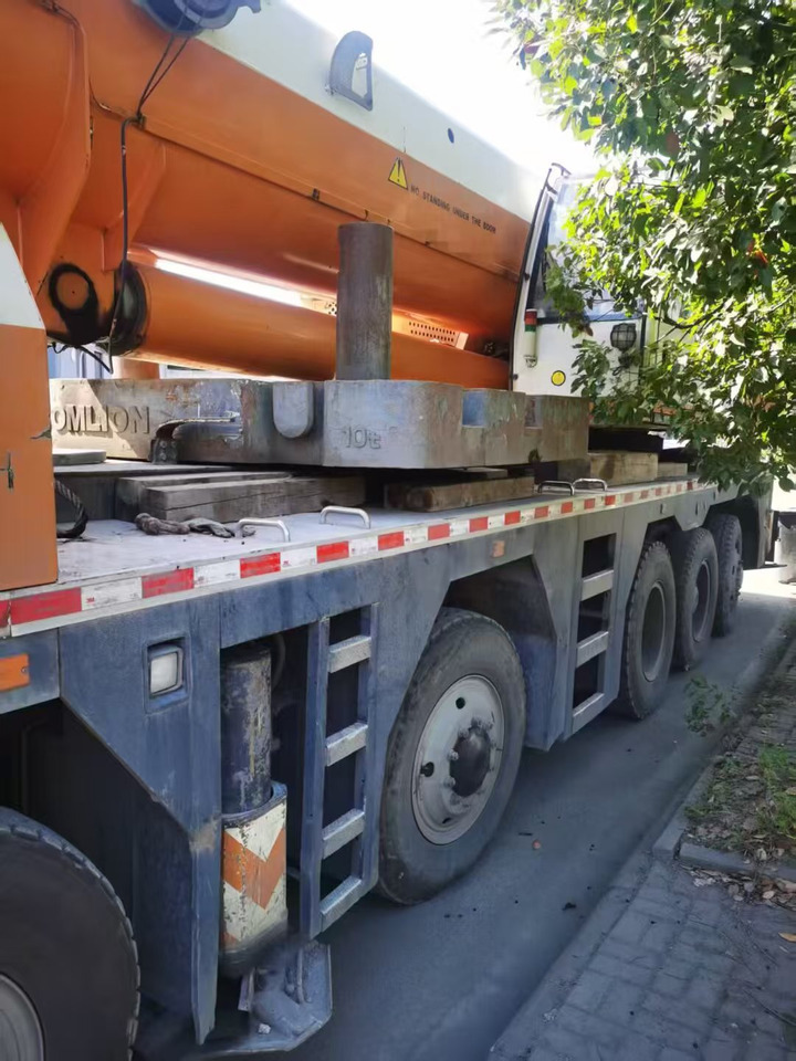 ZOOMLION 130 - Mobile crane: picture 2 ZOOMLION 130 - Mobile crane: picture 2