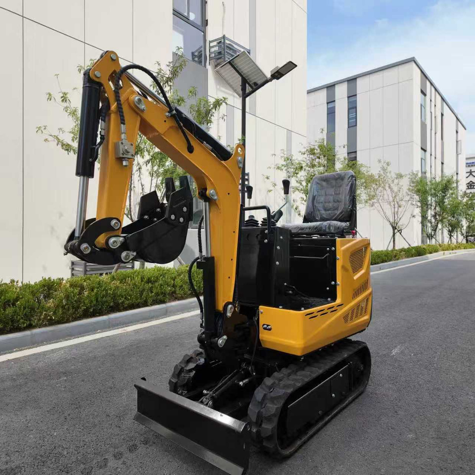 Smaller 0.6ton mini excavator Small digger - Construction machinery: picture 2 Smaller 0.6ton mini excavator Small digger - Construction machinery: picture 2