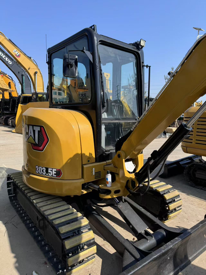 CATERPILLAR CAT303.5 Mini excavator - Mini excavator: picture 5 CATERPILLAR CAT303.5 Mini excavator - Mini excavator: picture 5