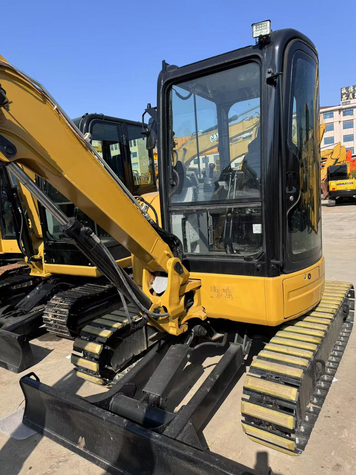 CATERPILLAR CAT303.5 Mini excavator - Mini excavator: picture 2 CATERPILLAR CAT303.5 Mini excavator - Mini excavator: picture 2