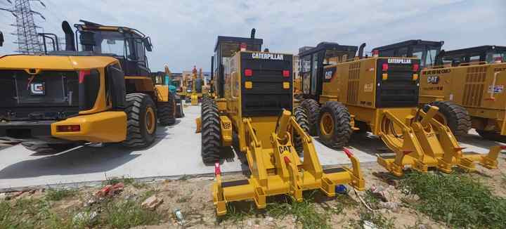 Used Japan Imported Caterpillar 140M Cat 140m Motor Grader with Good Quality and Low Price for Sale - Crawler excavator: picture 4 Used Japan Imported Caterpillar 140M Cat 140m Motor Grader with Good Quality and Low Price for Sale - Crawler excavator: picture 4