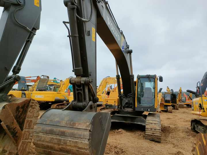 Used Strong Power volvo EC290 Korea Excavator volvo Excavator 290 for Sale 20T 30T EC210 EC240 EC300 EC360 - Crawler excavator: picture 4 Used Strong Power volvo EC290 Korea Excavator volvo Excavator 290 for Sale 20T 30T EC210 EC240 EC300 EC360 - Crawler excavator: picture 4