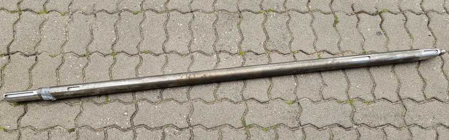 Wał odrzutnika kombajn Deutz Fahr 0625_8344 - Spare parts for Agricultural machinery: picture 1 Wał odrzutnika kombajn Deutz Fahr 0625_8344 - Spare parts for Agricultural machinery: picture 1