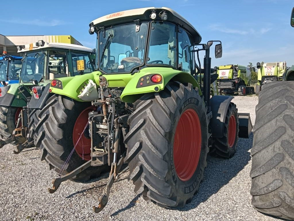 Claas Arion 460 - Farm tractor: picture 5 Claas Arion 460 - Farm tractor: picture 5