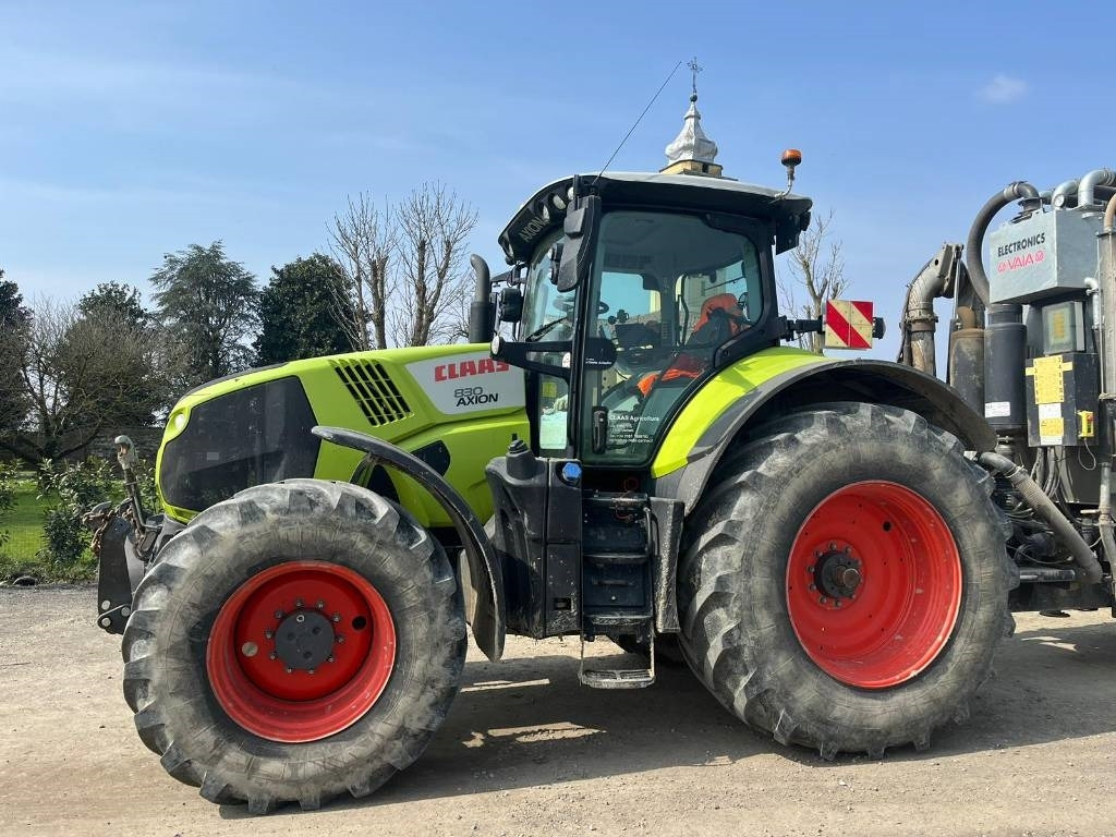 Claas Axion 830 - Farm tractor: picture 2 Claas Axion 830 - Farm tractor: picture 2