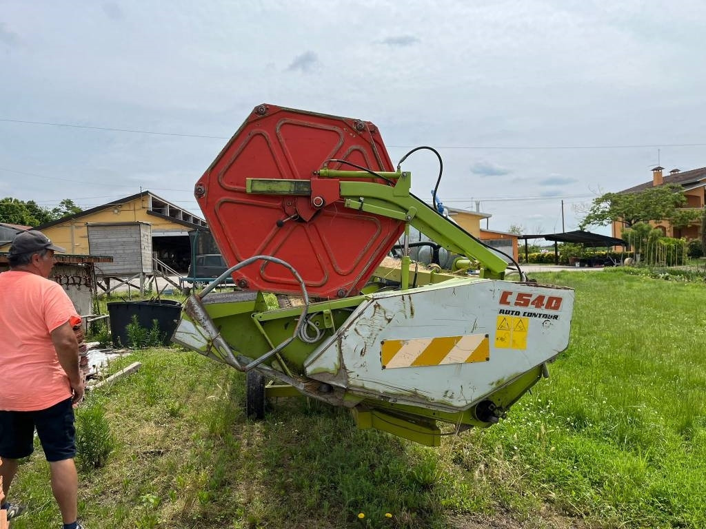 Claas C 540 - Combine header: picture 4 Claas C 540 - Combine header: picture 4
