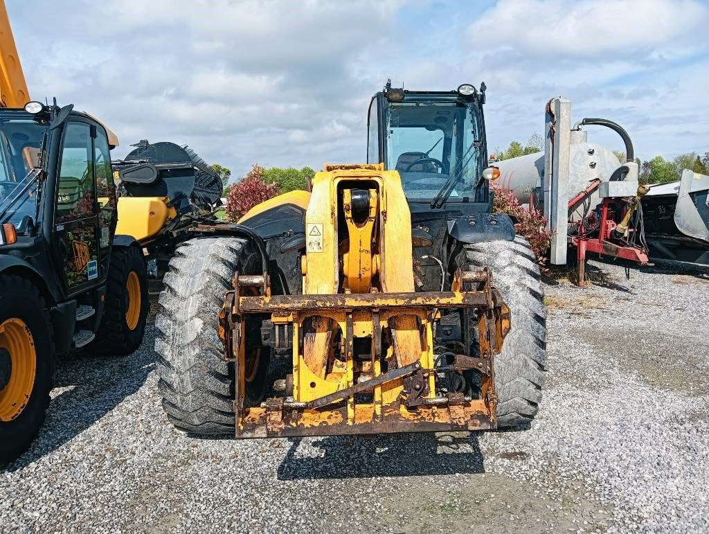 JCB 550-80 - Telescopic handler: picture 2 JCB 550-80 - Telescopic handler: picture 2
