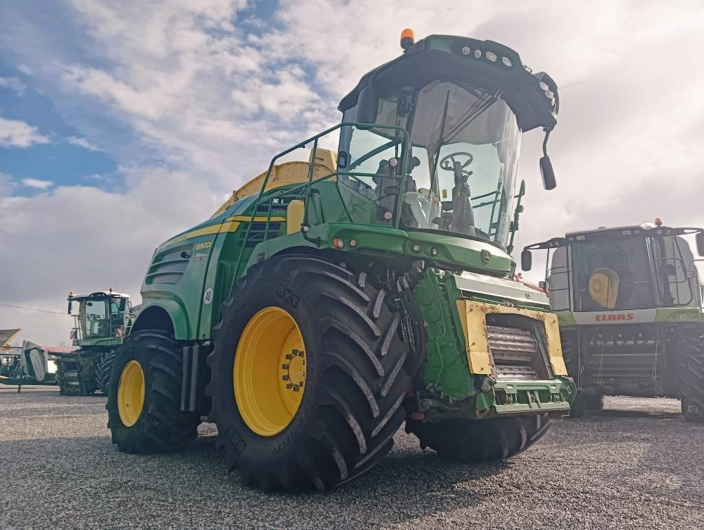 John Deere 8800 - Forage harvester: picture 4 John Deere 8800 - Forage harvester: picture 4