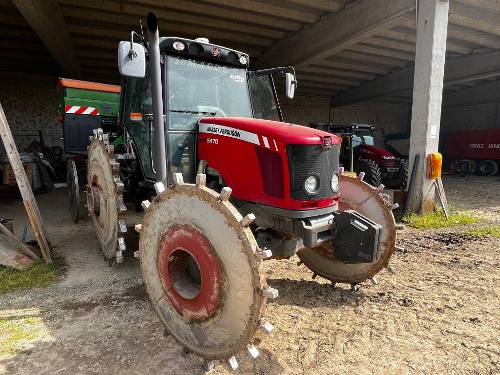 Massey Ferguson 5470 - Farm tractor: picture 1 Massey Ferguson 5470 - Farm tractor: picture 1