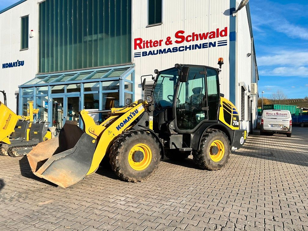 Komatsu WA70M-8E0 - Wheel loader: picture 1 Komatsu WA70M-8E0 - Wheel loader: picture 1