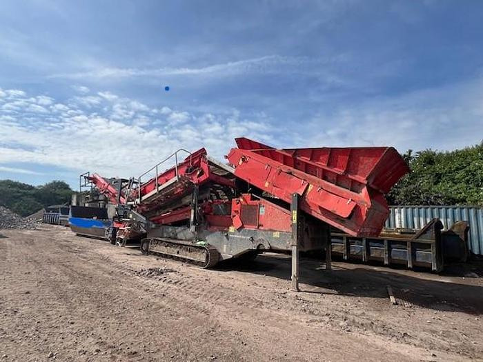 2019 Terex Finlay 883+ - Screener: picture 1 2019 Terex Finlay 883+ - Screener: picture 1