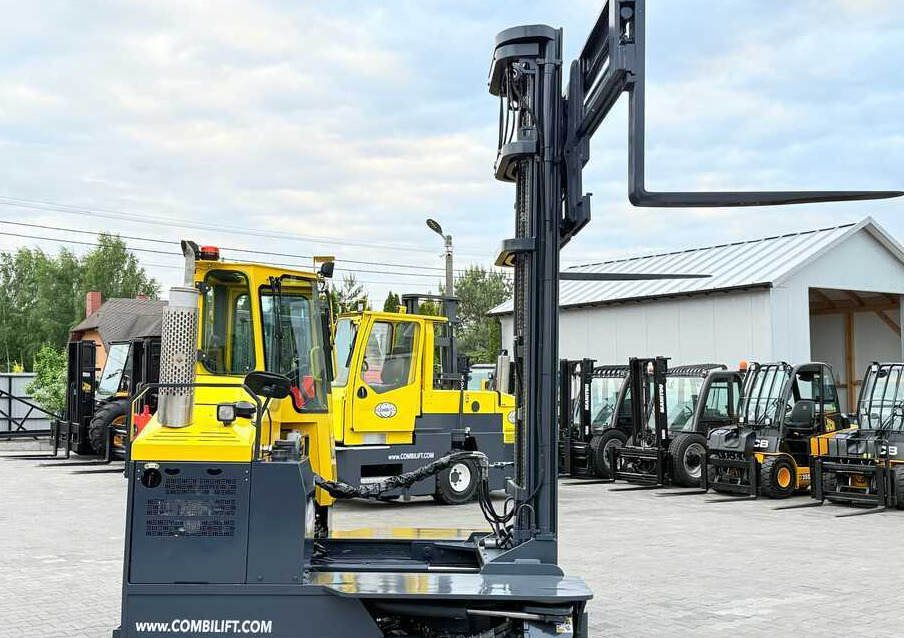 4-way reach truck Combilift C5000 / TRIPLEX 7500MM / WIDE FORK POSITIONER / FREE LIFT / NEW TYRES / HEATED CABIN: picture 32