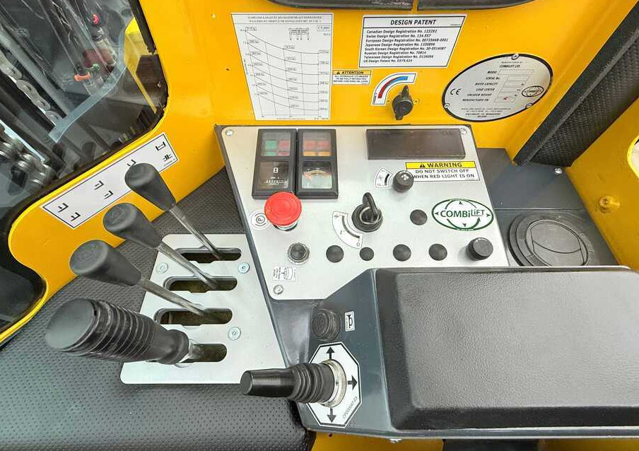 4-way reach truck Combilift C5000 / TRIPLEX 7500MM / WIDE FORK POSITIONER / FREE LIFT / NEW TYRES / HEATED CABIN: picture 16