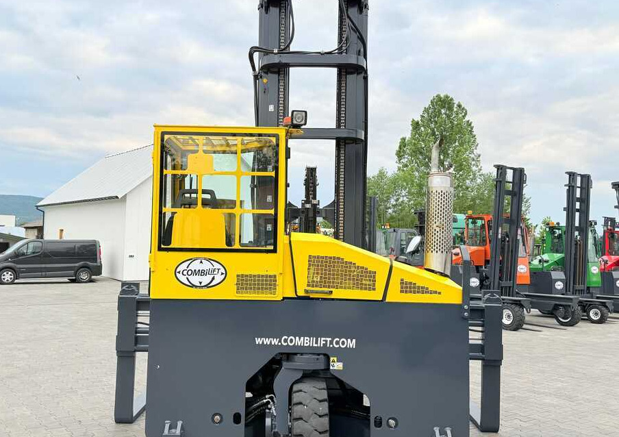 4-way reach truck Combilift C5000 / TRIPLEX 7500MM / WIDE FORK POSITIONER / FREE LIFT / NEW TYRES / HEATED CABIN: picture 9