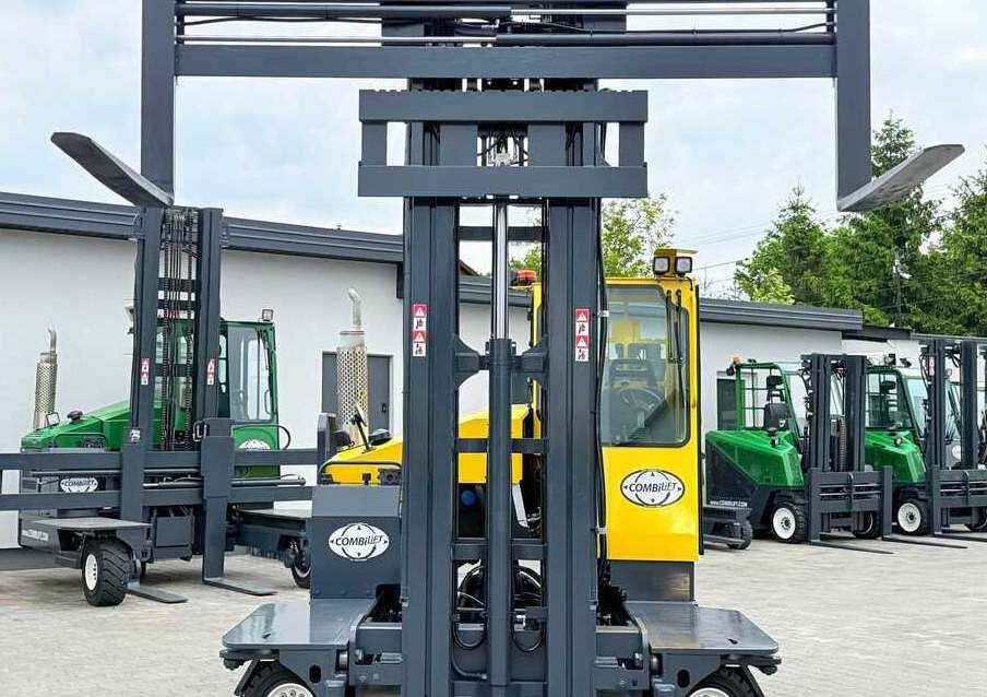 4-way reach truck Combilift C5000 / TRIPLEX 7500MM / WIDE FORK POSITIONER / FREE LIFT / NEW TYRES / HEATED CABIN: picture 28