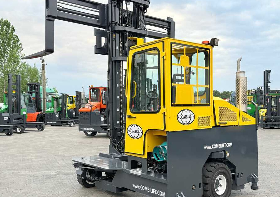 4-way reach truck Combilift C5000 / TRIPLEX 7500MM / WIDE FORK POSITIONER / FREE LIFT / NEW TYRES / HEATED CABIN: picture 22