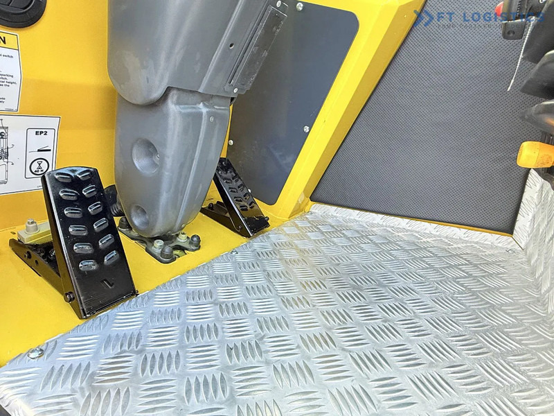 Side loader Combilift C5000SR / DIESEL / TRIPLEX MAST – 6100 MM / FORK POSITIONER / FULL CABIN C5000SR / DIESEL / TRIPLEX MAST – 6100 MM / FORK POSITI: picture 11 Side loader Combilift C5000SR / DIESEL / TRIPLEX MAST – 6100 MM / FORK POSITIONER / FULL CABIN C5000SR / DIESEL / TRIPLEX MAST – 6100 MM / FORK POSITI: picture 11