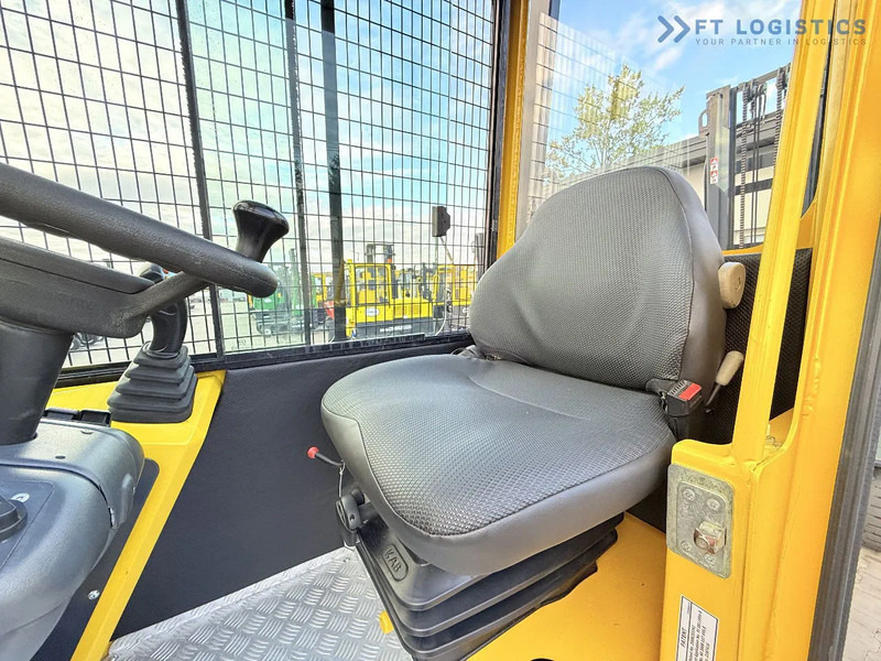 Side loader Combilift C5000SR / DIESEL / TRIPLEX MAST – 6100 MM / FORK POSITIONER / FULL CABIN C5000SR / DIESEL / TRIPLEX MAST – 6100 MM / FORK POSITI: picture 14 Side loader Combilift C5000SR / DIESEL / TRIPLEX MAST – 6100 MM / FORK POSITIONER / FULL CABIN C5000SR / DIESEL / TRIPLEX MAST – 6100 MM / FORK POSITI: picture 14