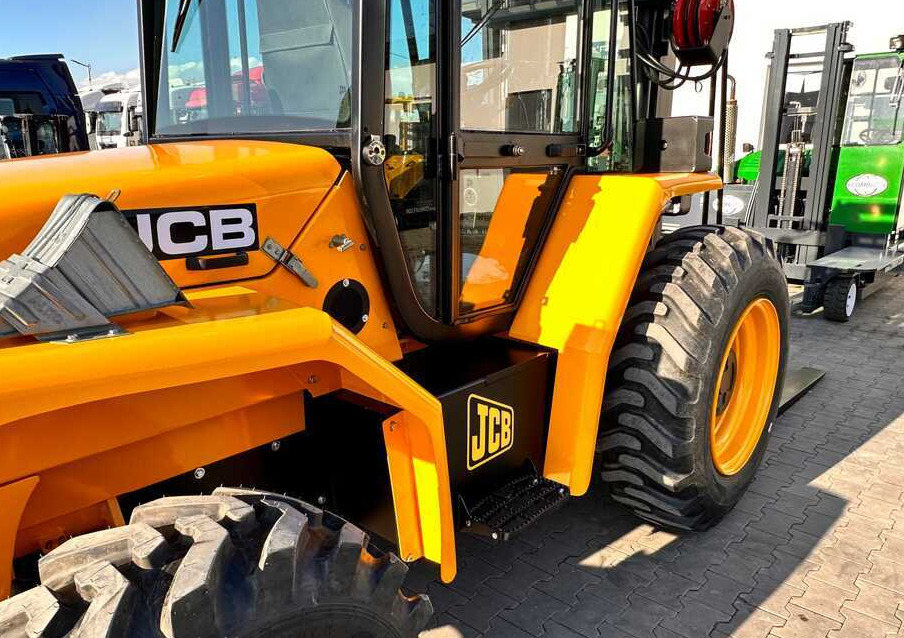 Rough terrain forklift JCB 940-2 T4 / DIESEL / TRIPLEX / POSITIONER / FORK SIDE SHIFT / 4T / NEW TIRES / LIKE NEW: picture 33
