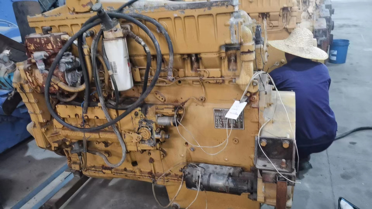 CATERPILLAR 3406 - Engine for Excavator: picture 1 CATERPILLAR 3406 - Engine for Excavator: picture 1