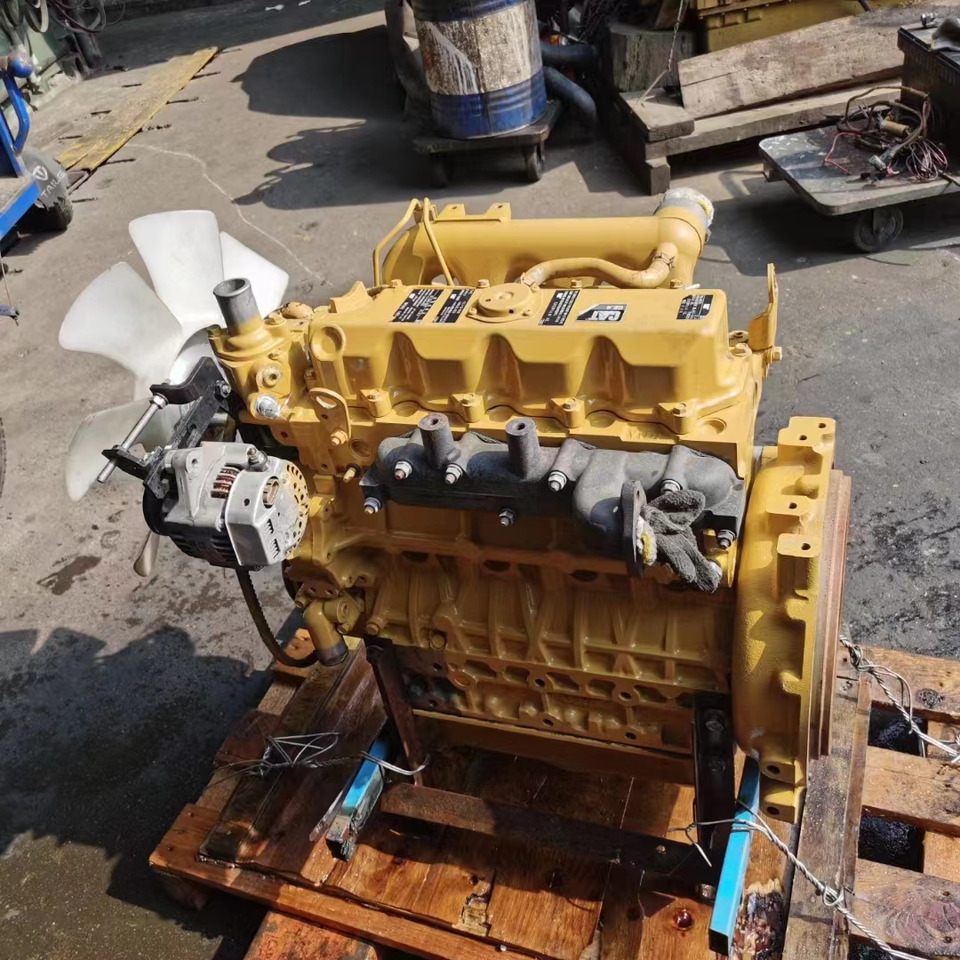 CATERPILLAR C2,4 - Engine for Excavator: picture 1 CATERPILLAR C2,4 - Engine for Excavator: picture 1
