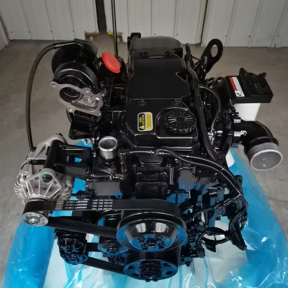 CUMMINS QSB4.5 - Engine for Excavator: picture 1 CUMMINS QSB4.5 - Engine for Excavator: picture 1