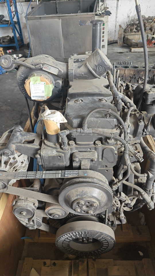 Cummins QSB6.7 - Engine for Excavator: picture 2 Cummins QSB6.7 - Engine for Excavator: picture 2