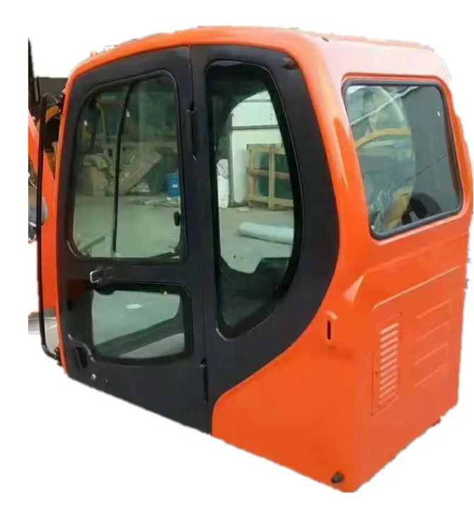 DOOSAN DX225 - Cab for Excavator: picture 1 DOOSAN DX225 - Cab for Excavator: picture 1