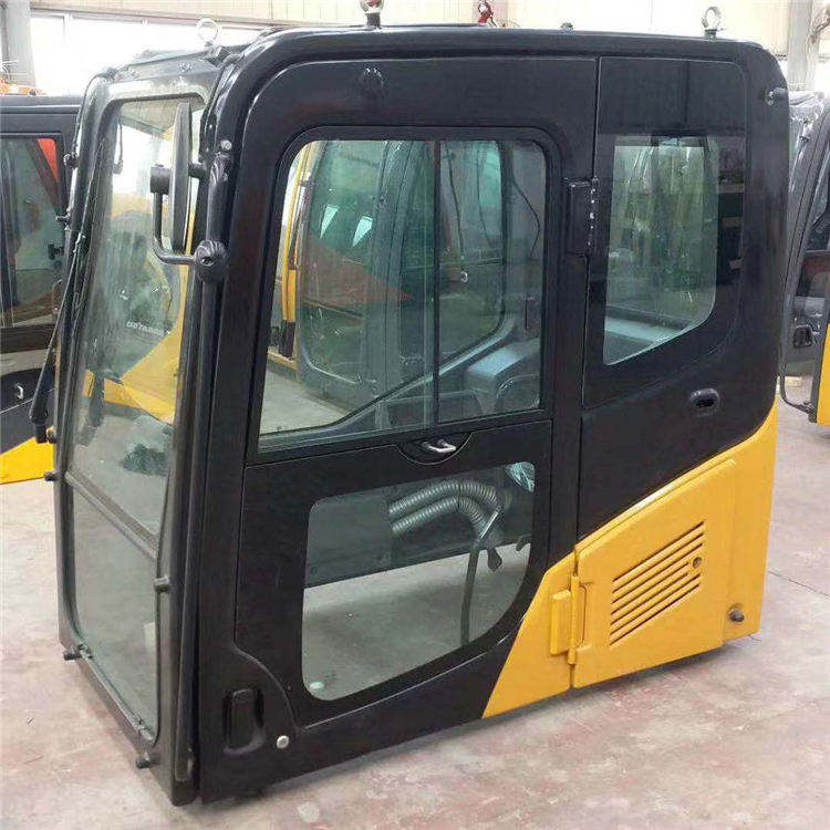 HITACHI ZX240-3 - Cab for Excavator: picture 2 HITACHI ZX240-3 - Cab for Excavator: picture 2