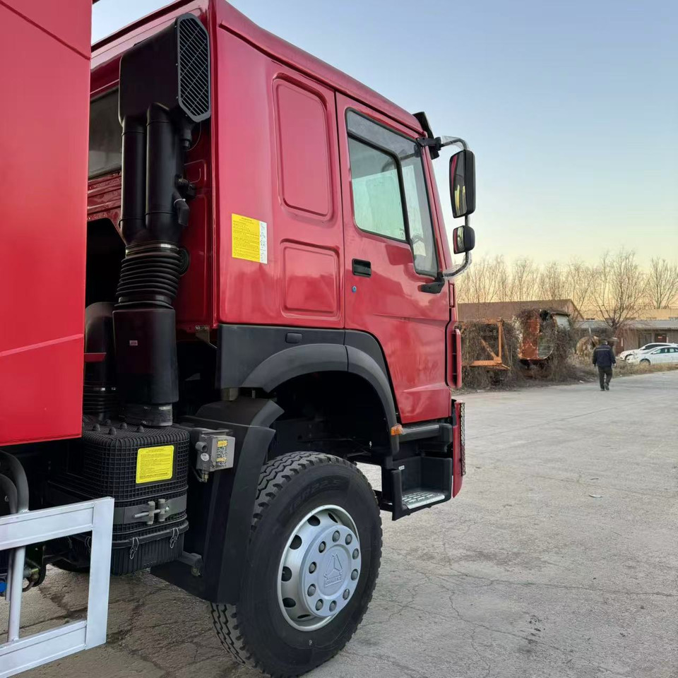 HOWO 371 6*4 - Tipper: picture 2 HOWO 371 6*4 - Tipper: picture 2