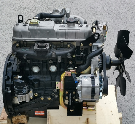 ISUZU 4JB1 - Engine for Excavator: picture 2 ISUZU 4JB1 - Engine for Excavator: picture 2