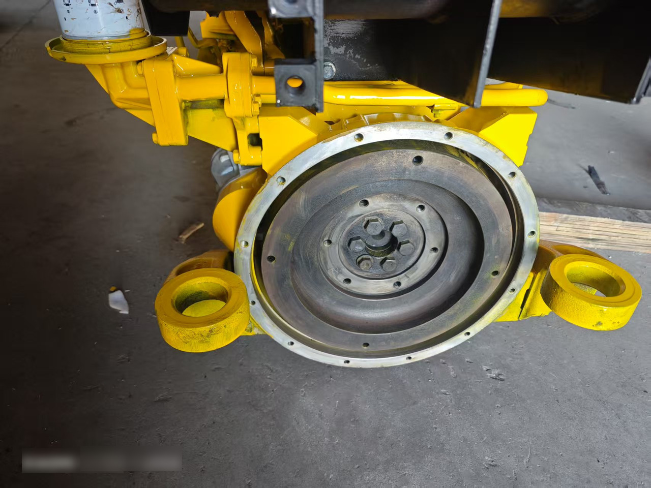 KOMATSU 4D95LE - Engine for Excavator: picture 4 KOMATSU 4D95LE - Engine for Excavator: picture 4