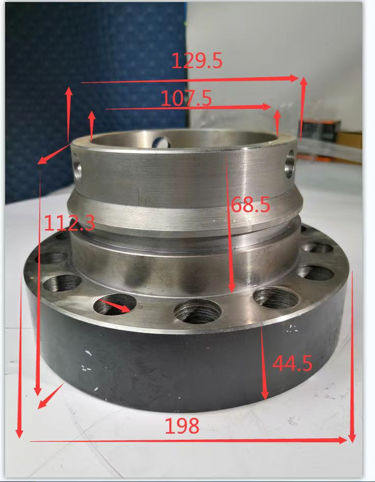 KOMATSU 707-27-14930 - Motorhead for Excavator: picture 2 KOMATSU 707-27-14930 - Motorhead for Excavator: picture 2