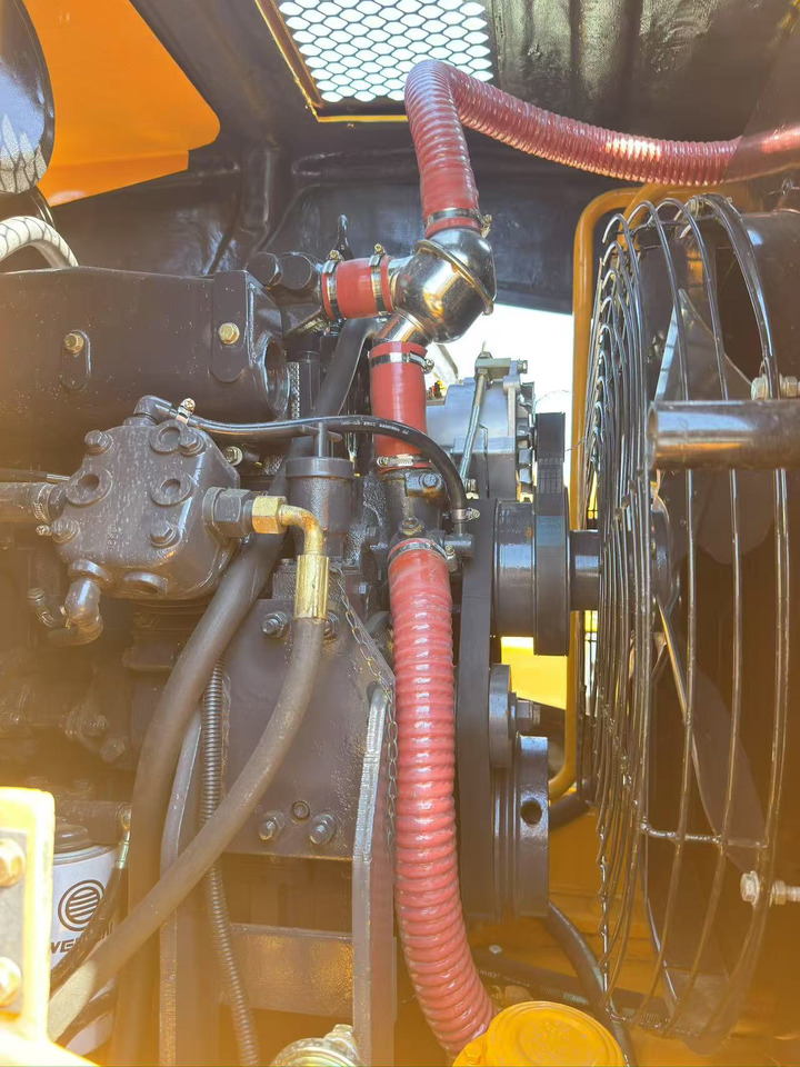 LIUGONG 856 - Wheel loader: picture 2 LIUGONG 856 - Wheel loader: picture 2