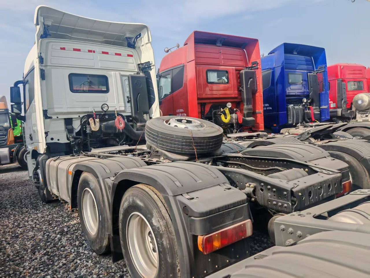 Auman 6×4 - Tractor unit: picture 1 Auman 6×4 - Tractor unit: picture 1