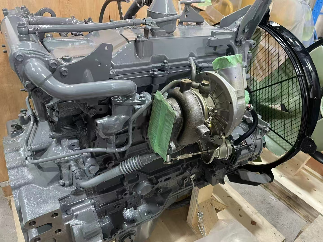 ISUZU 4HK1 - Engine for Excavator: picture 4 ISUZU 4HK1 - Engine for Excavator: picture 4