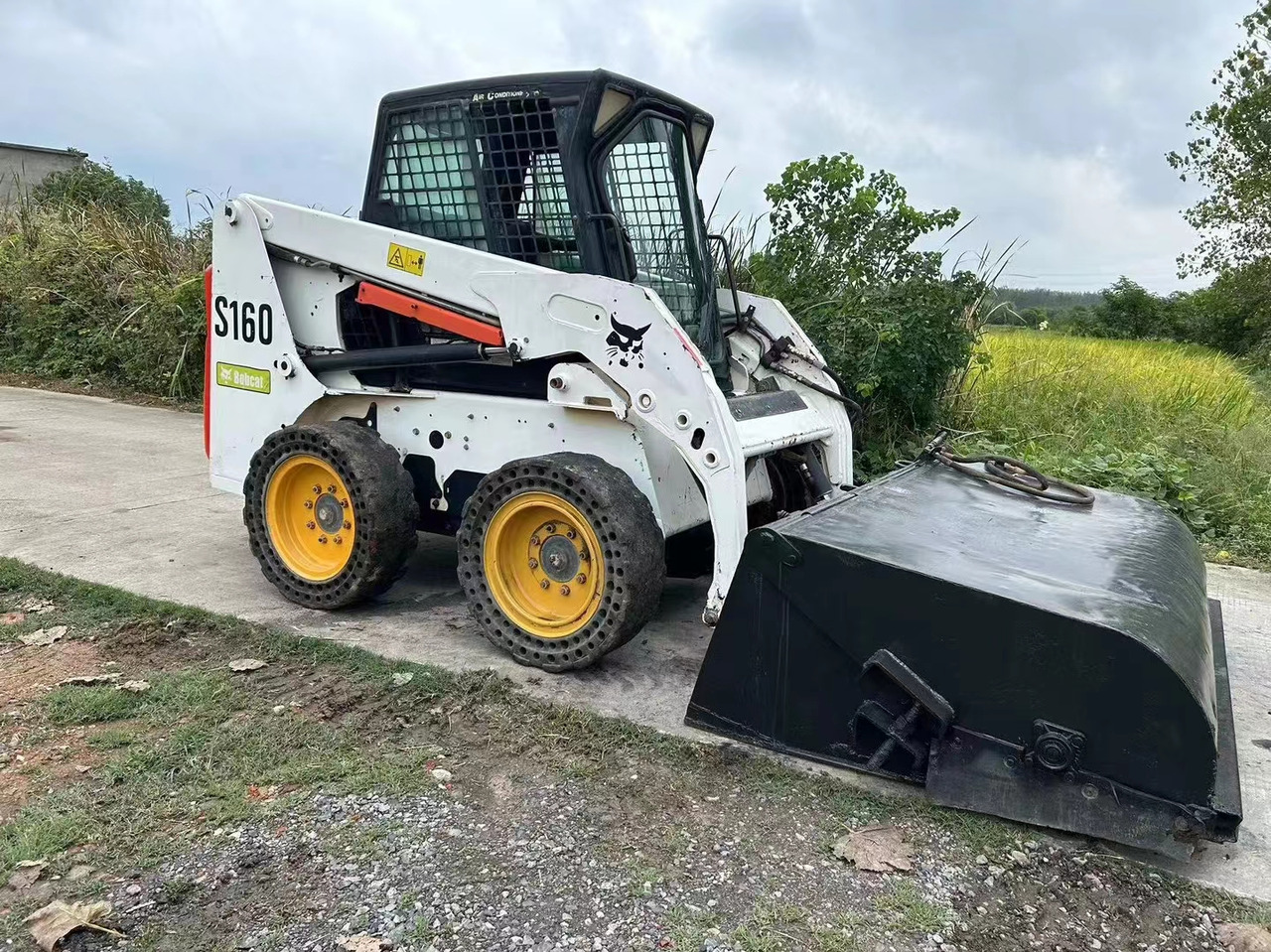 BOBCAT Second-hand Excellent Skidsteer Bobcat S160 - Skid steer loader: picture 1 BOBCAT Second-hand Excellent Skidsteer Bobcat S160 - Skid steer loader: picture 1